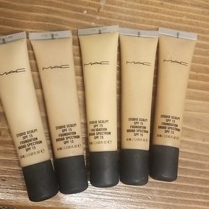 *Three* MAC Studio Sculpt SPF 15 Foundation